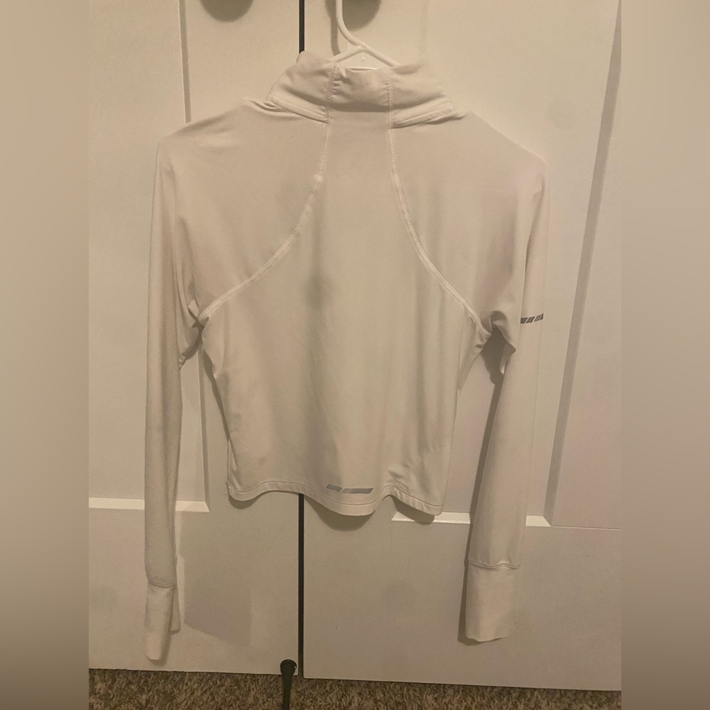 White DSG workout jacket - Picture 2 of 6